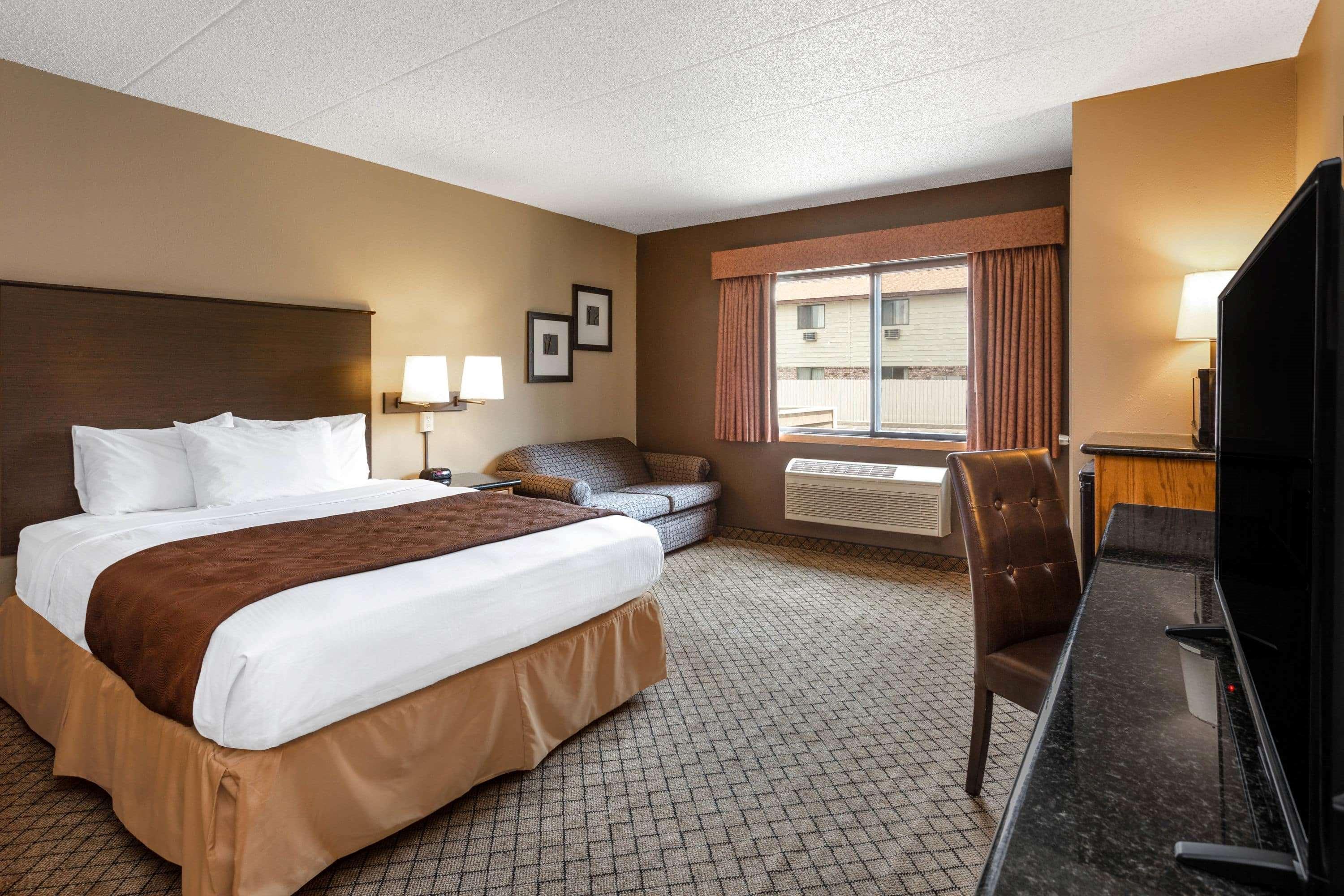 Americinn By Wyndham Wi Hotel Hartford