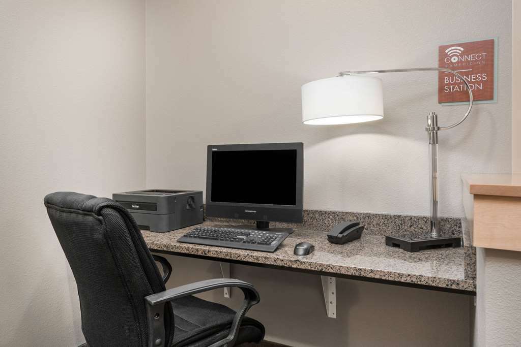Hotel Americinn By Wyndham Wi Hartford