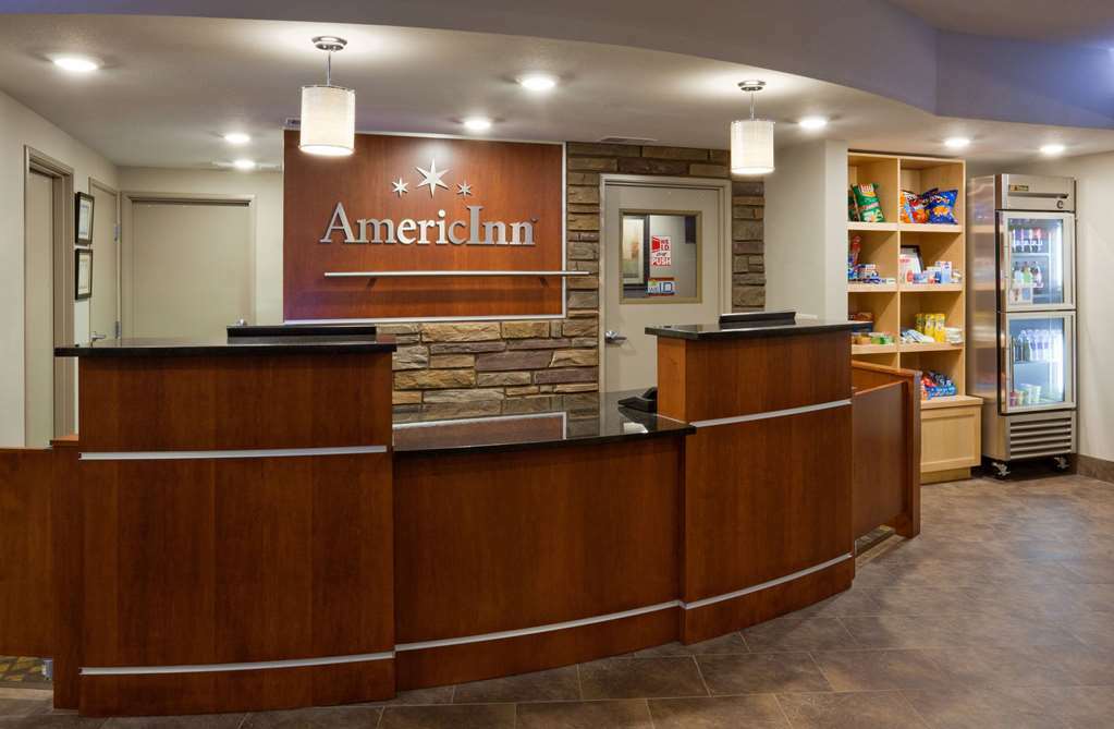 Americinn By Wyndham Wi Hartford