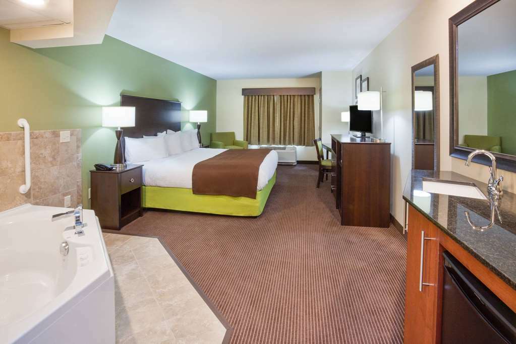 Americinn By Wyndham Wi Hotel